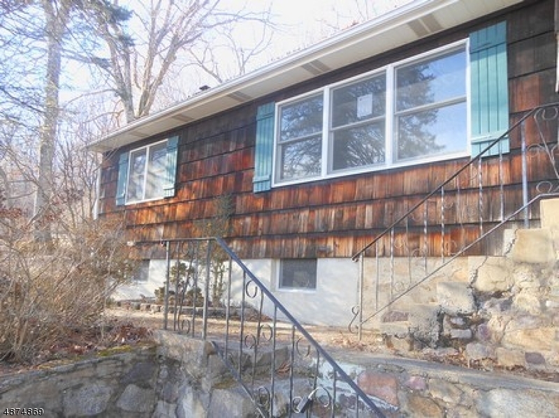 Property Photo: 72 Parks Rd NJ 07834