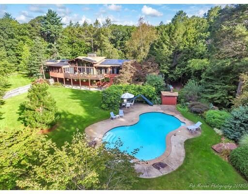 Property Photo: 6 Partridgeberry Lane MA 01982