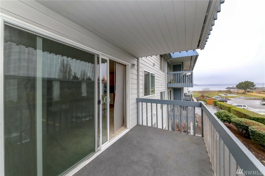 Property Photo:  23005 Marine View Dr S B203  WA 98198 