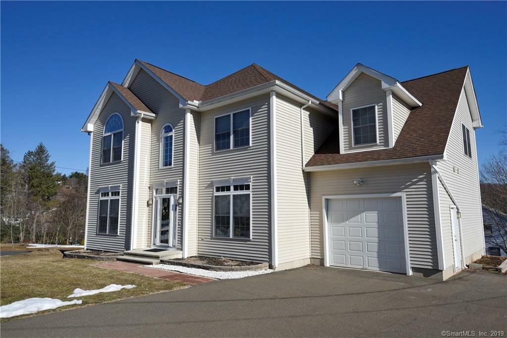 Property Photo:  87 Richard Drive  CT 06514 