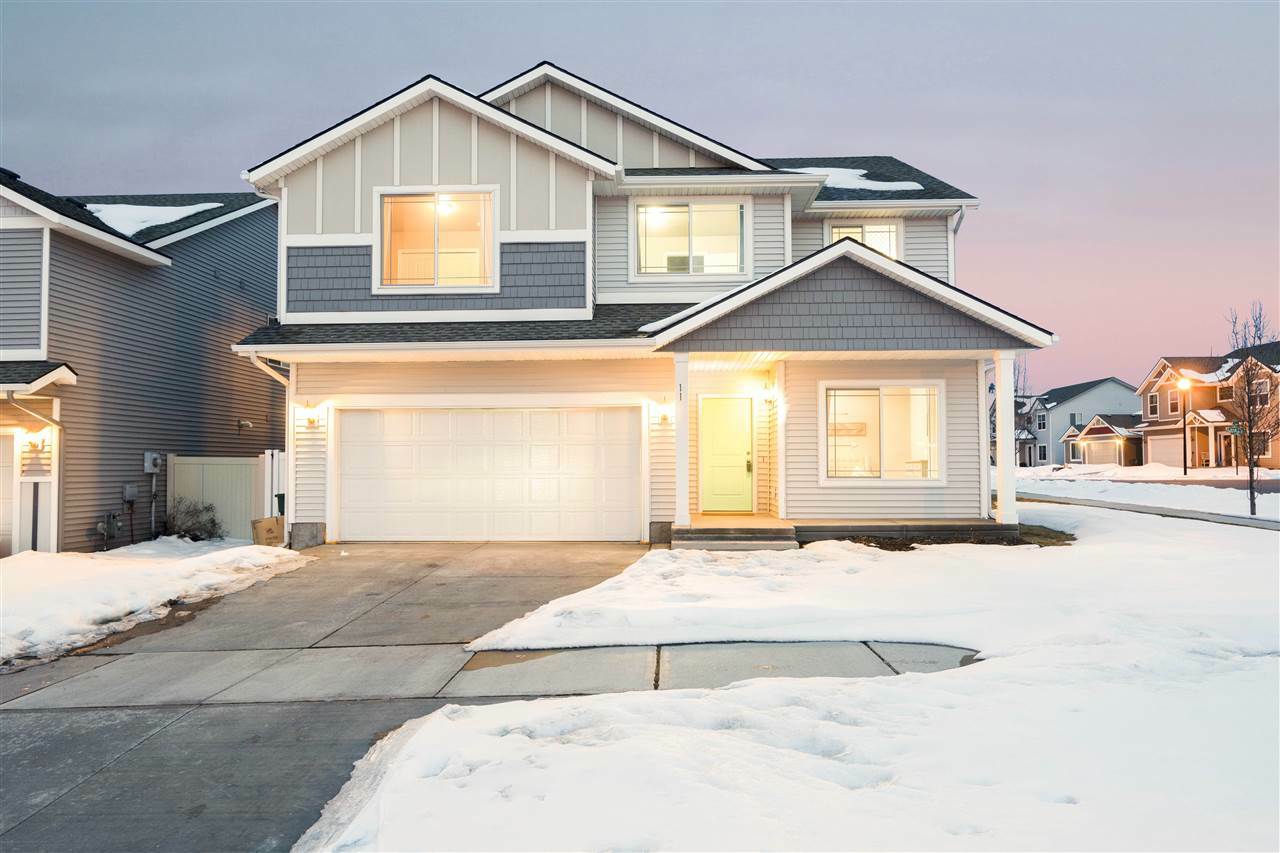Property Photo: 11 S Grady St WA 99016