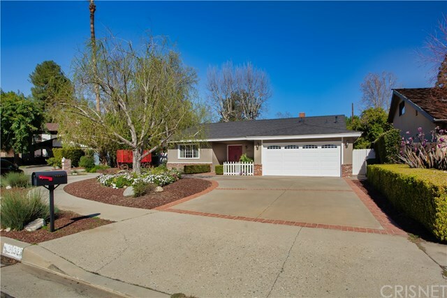 Property Photo: 23327 Gonzales Drive CA 91367