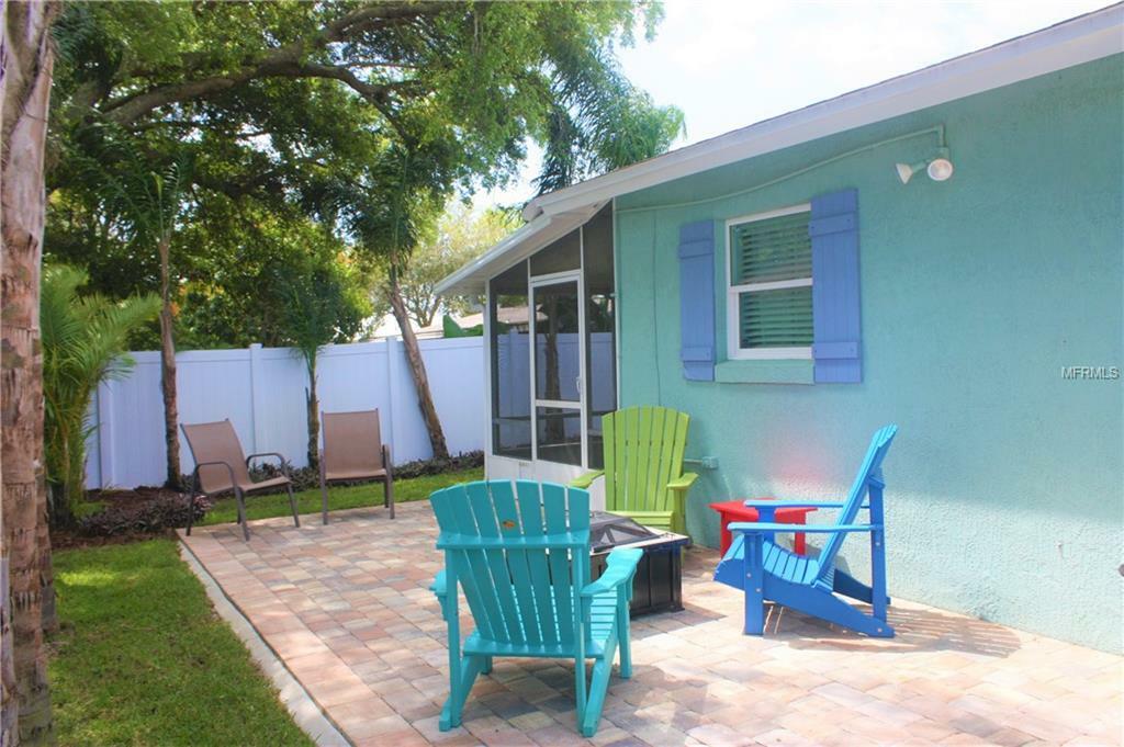 Property Photo:  635 Goodwin Avenue  FL 32169 