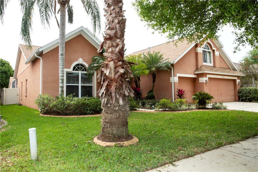 Property Photo:  4311 Buckhorn Groves Court  FL 33596 