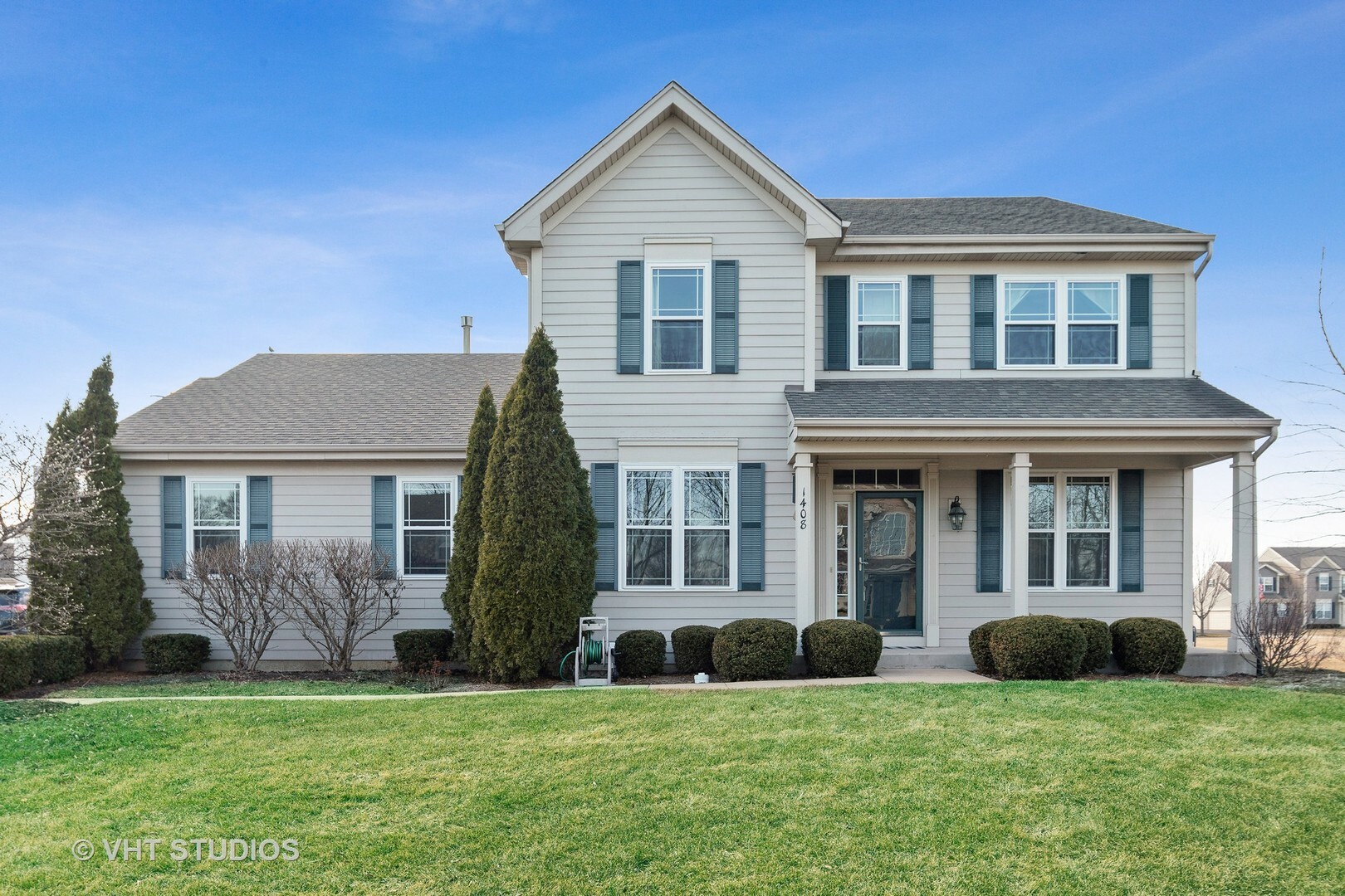 Property Photo: 1408 Blume Drive IL 60124