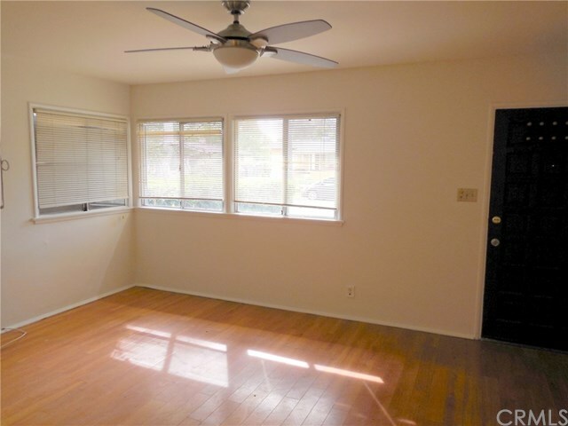 Property Photo:  124 S Oak Avenue  CA 91107 