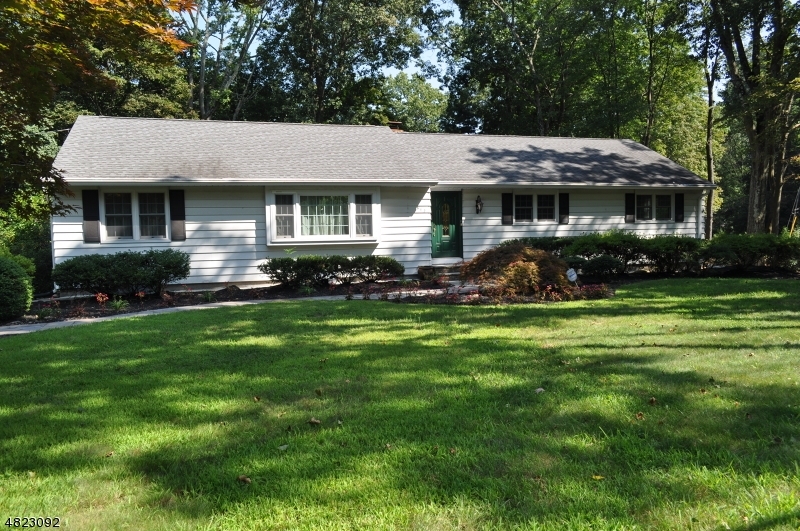 Property Photo:  612 Lawlins Rd  NJ 07481 