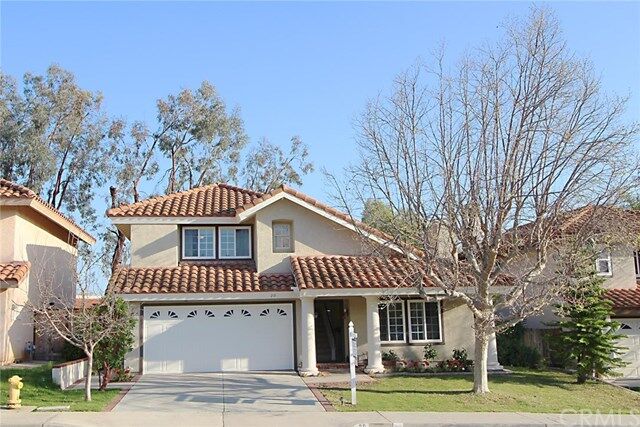 Property Photo: 20 Mohave Way CA 92688