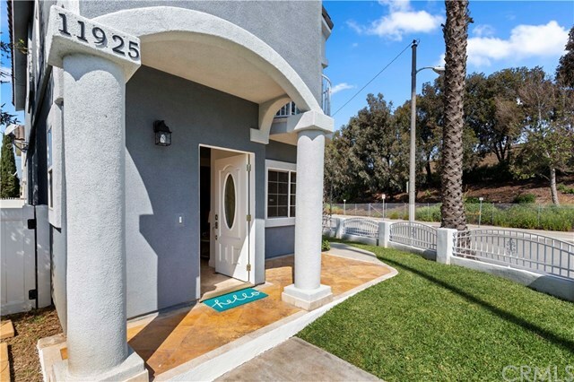 Property Photo:  11925 Almertens Place  CA 90250 