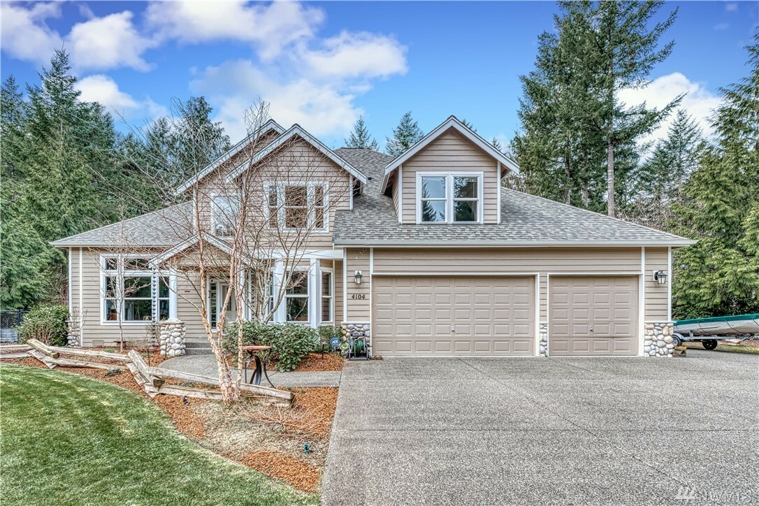 Property Photo:  4104 73rd Ave NW  WA 98335 