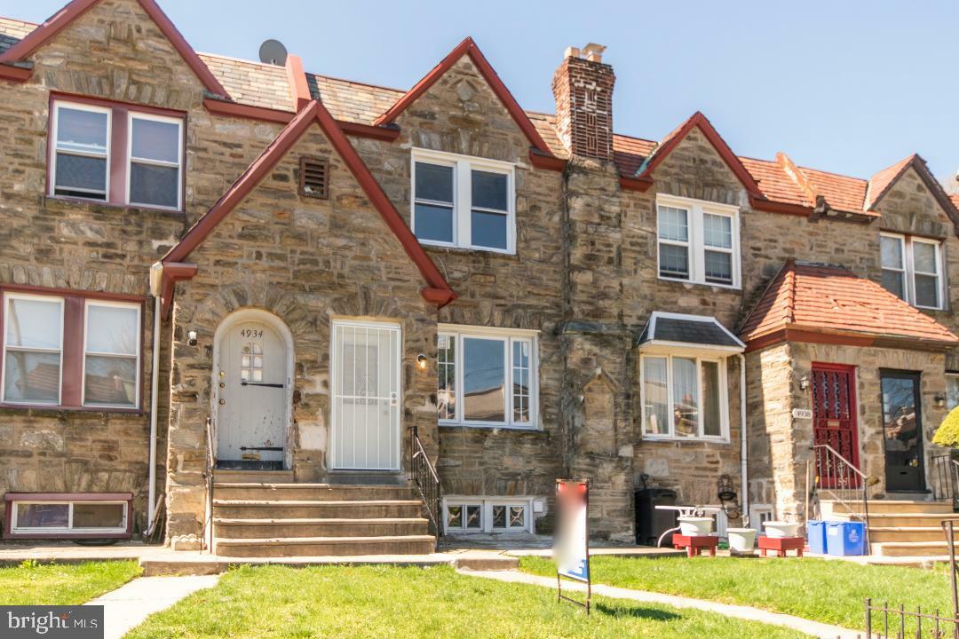 Property Photo: 4936 Pulaski Avenue PA 19144