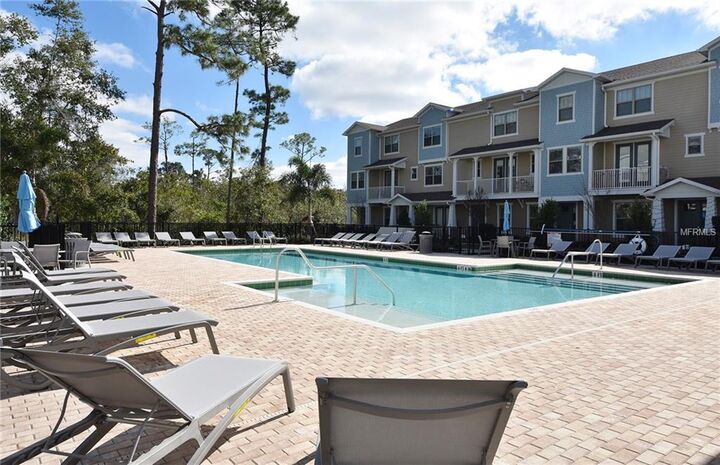 Property Photo:  452 Portico Court  FL 32765 