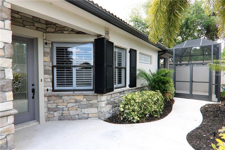 Property Photo:  22004 Isola Bella Circle 15  FL 34292 