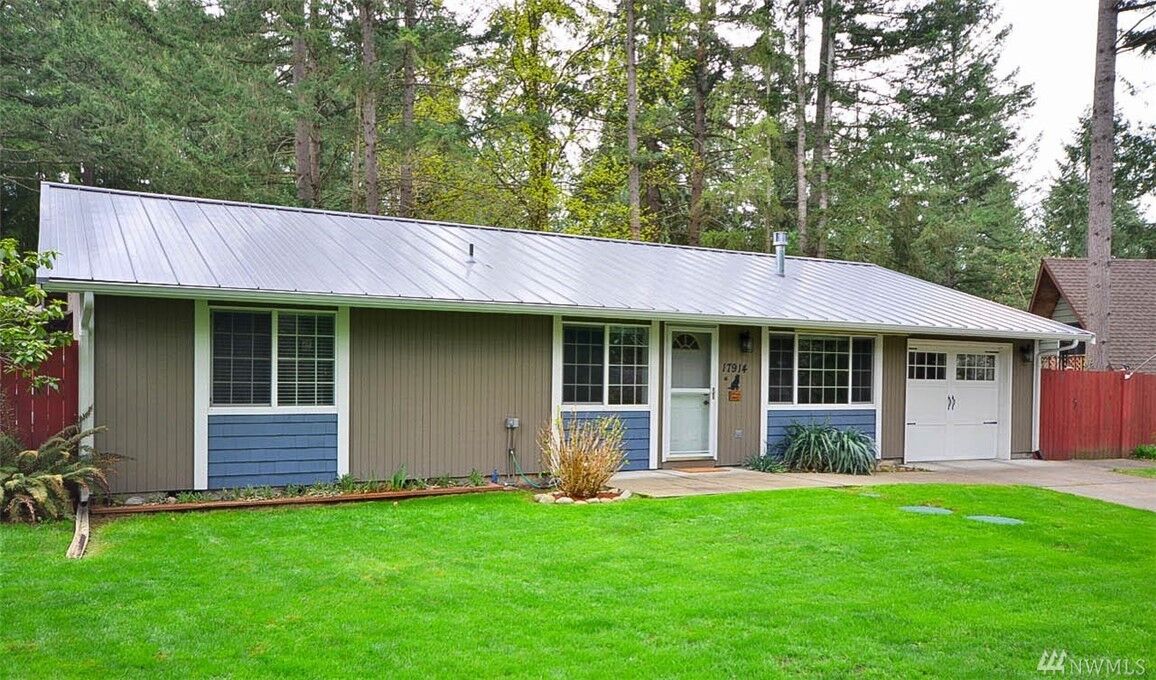 Property Photo:  17914 E Clear Lake Blvd SE  WA 98597 