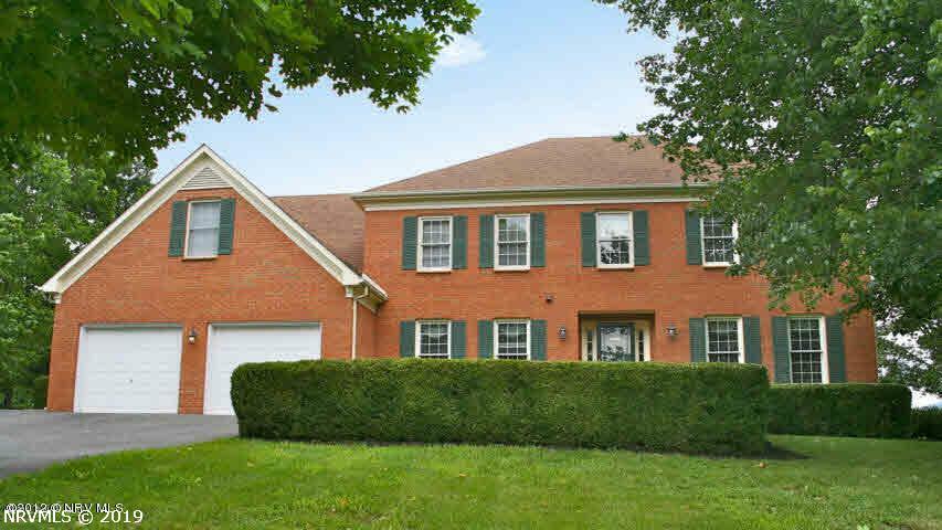 Property Photo:  844 Deercroft Drive  VA 24060 