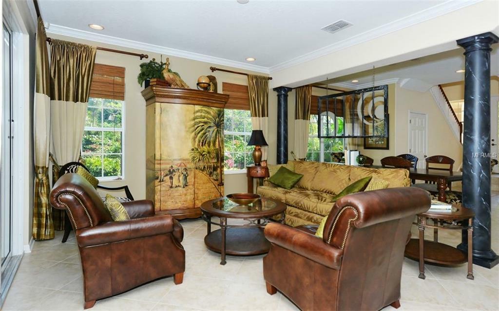 Property Photo:  8140 Villa Grande Court  FL 34243 