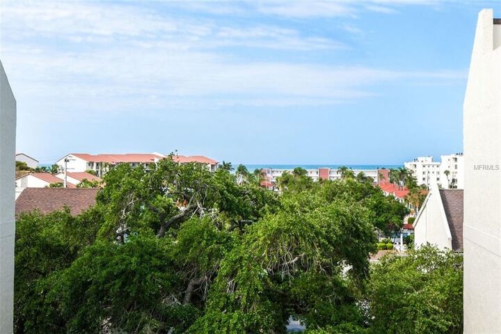Property Photo: 6157 Midnight Pass Road E45 FL 34242