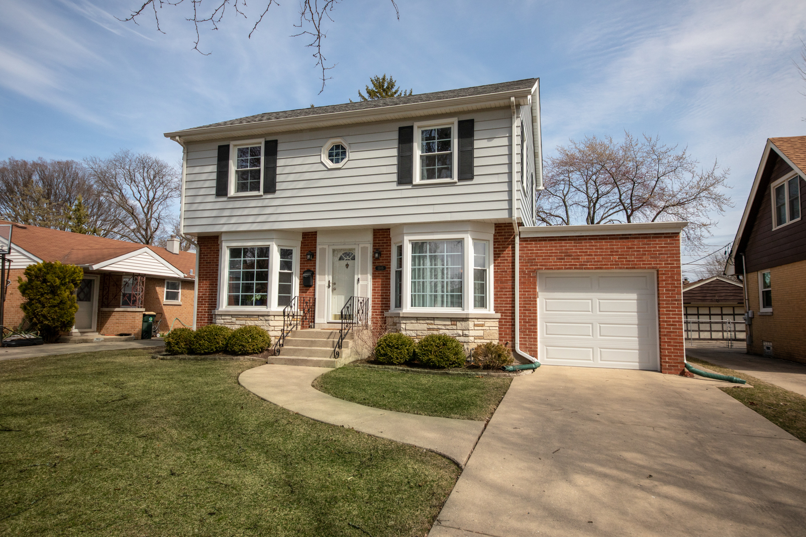 Property Photo:  1305 Brophy Avenue  IL 60068 