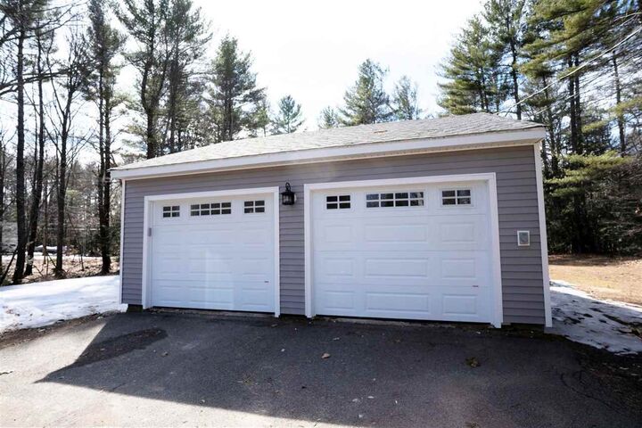 Property Photo:  12 Oak Ridge Road  NH 03873 