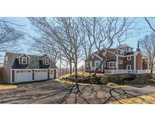 Property Photo:  4 Moraine Court  MA 01966 