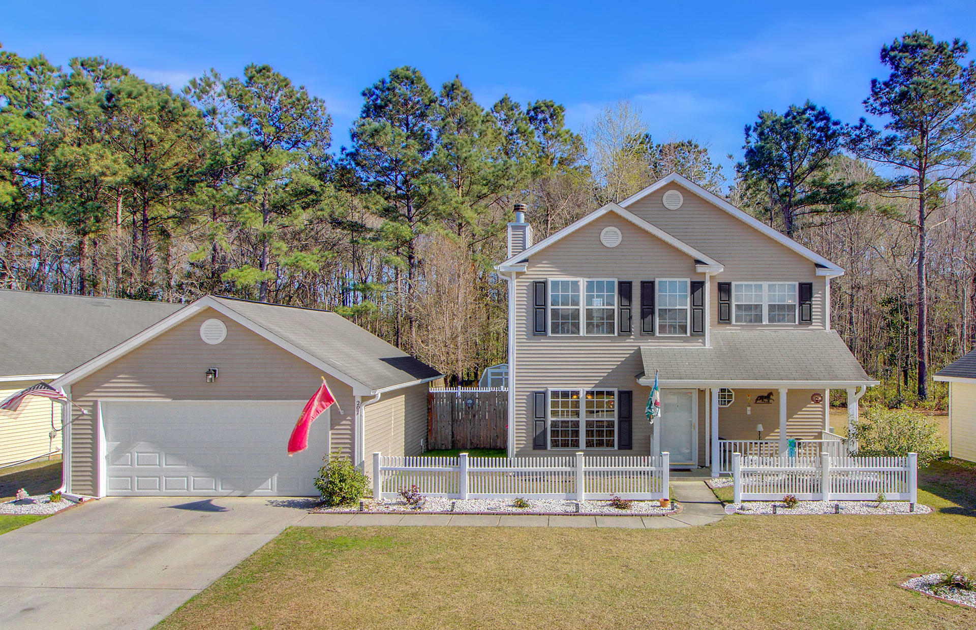 Property Photo:  207 Moon Dance Lane  SC 29483 