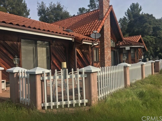 Property Photo: 7305 San Gregorio Road CA 93422