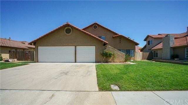 Property Photo:  13860 Calada Drive  CA 92553 