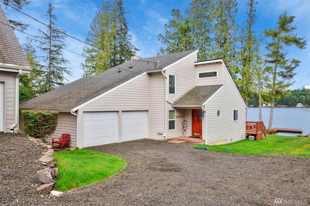 Property Photo:  1371 E Mason Lake Dr E  WA 98546 