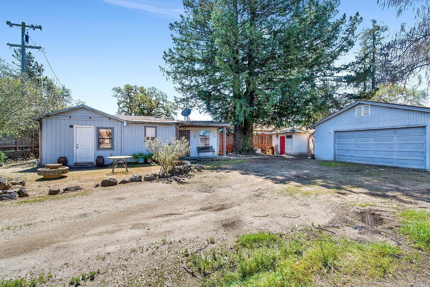 909 Leddy Avenue  Santa Rosa CA 95407 photo