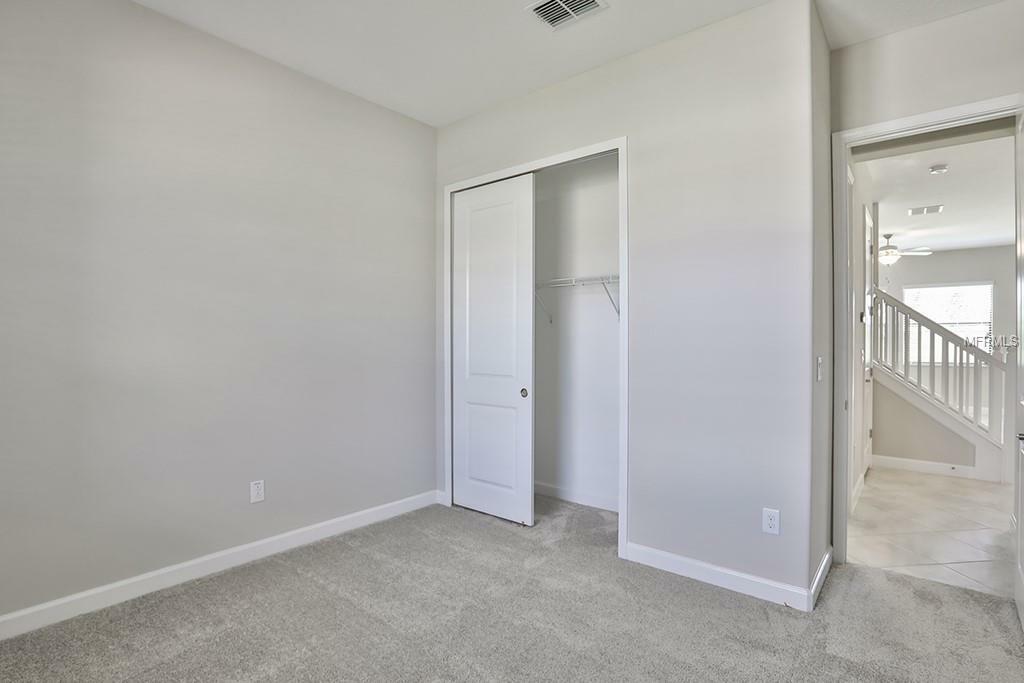 Property Photo:  2905 Hilliard Drive  FL 33543 