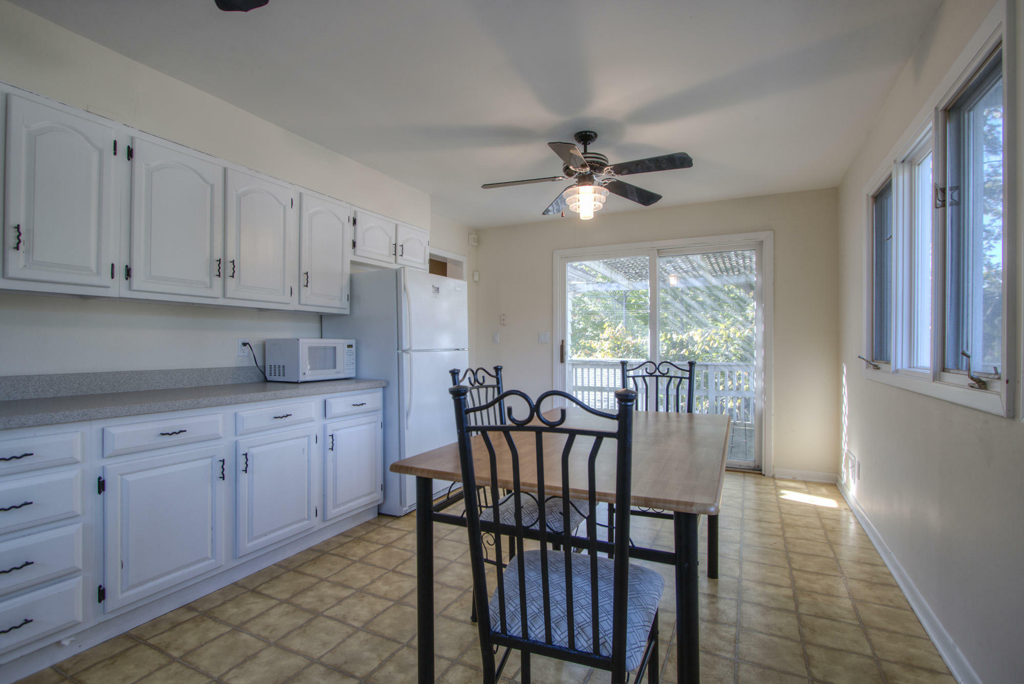 Property Photo:  W4724 S Lakeshore Dr   53125 