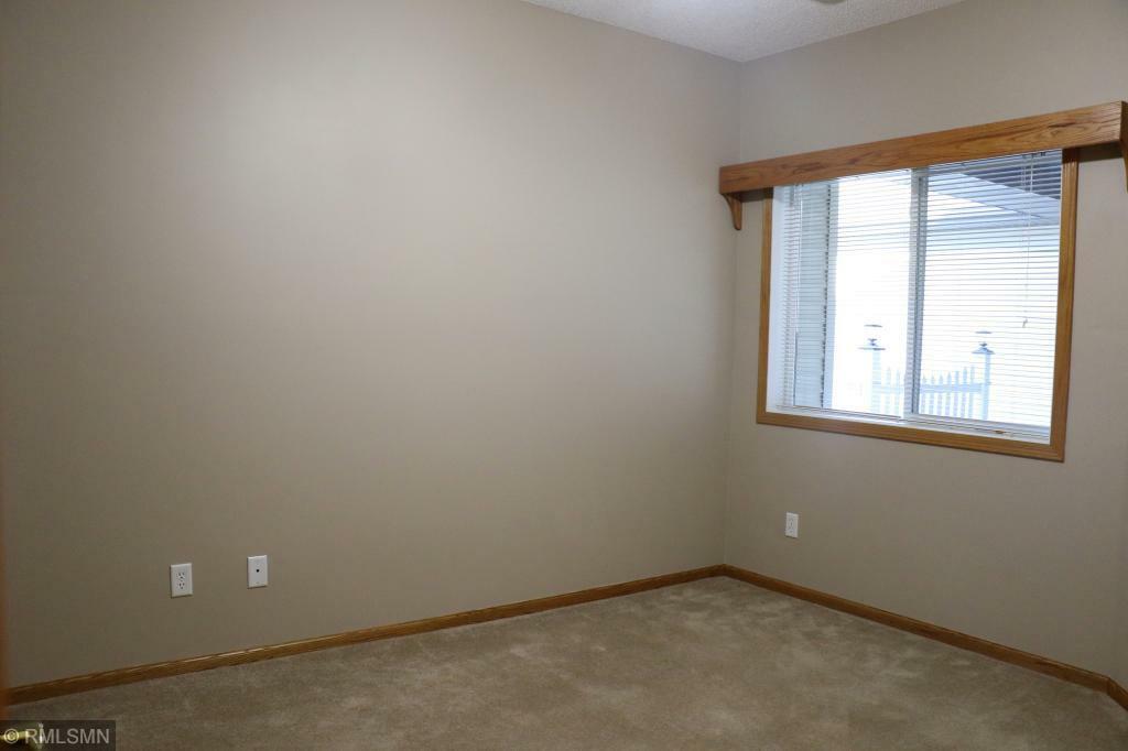 Property Photo:  709 Danielson Court  MN 55358 