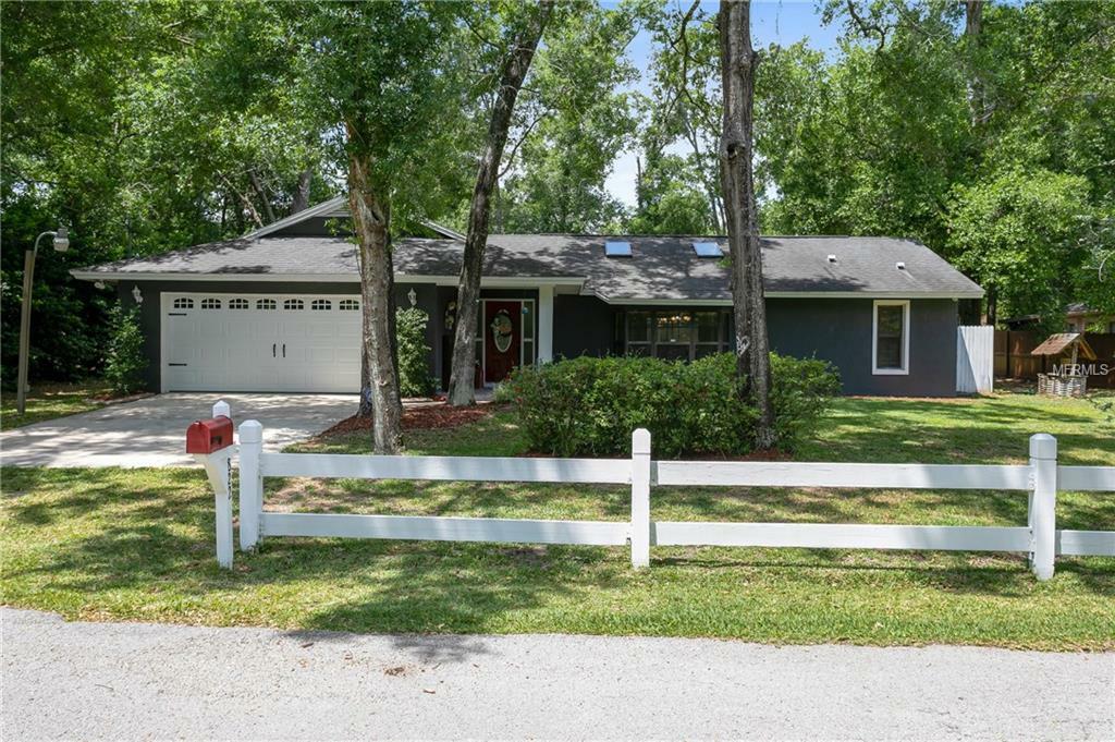 Property Photo:  822 Fairview Avenue  FL 32701 