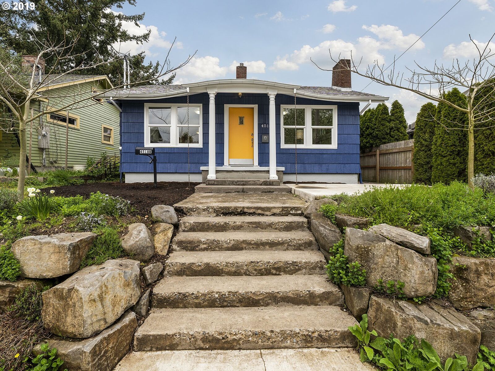 Property Photo: 4518 NE 24th Ave OR 97211