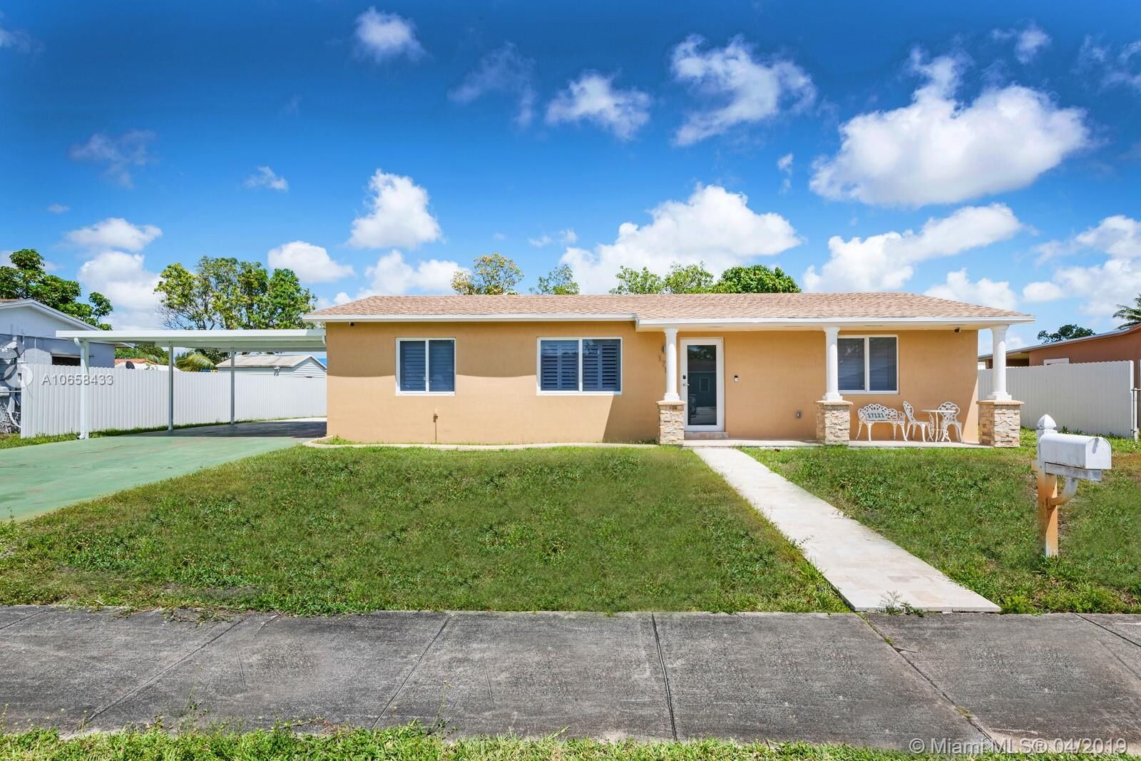 Property Photo: 17121 NW 50th Ct FL 33055