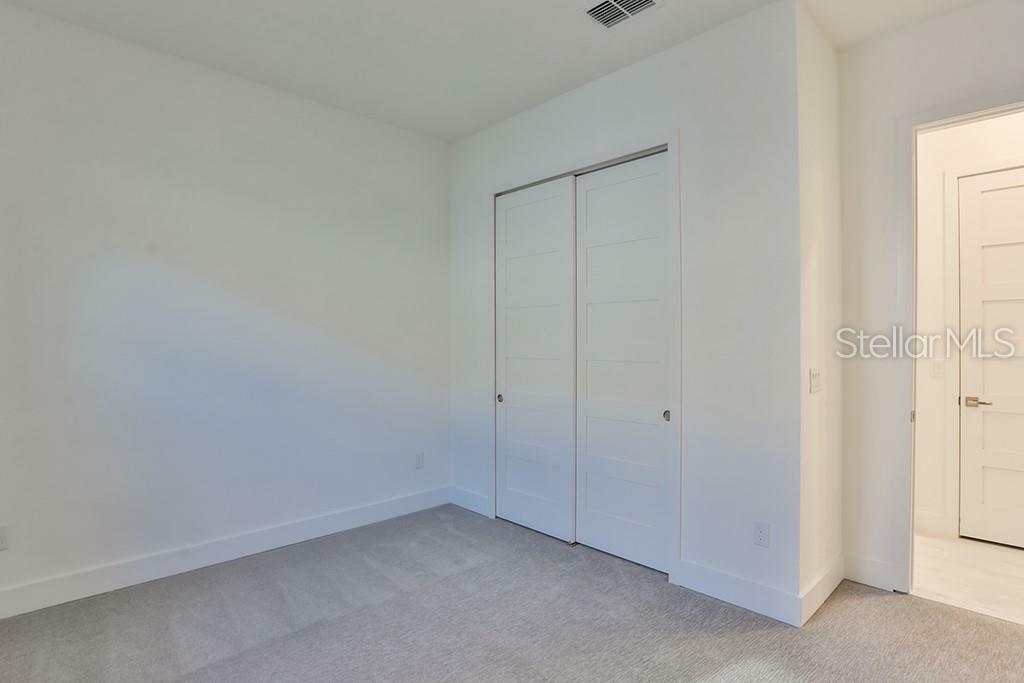 Property Photo:  1921 6th Street E  FL 34221 