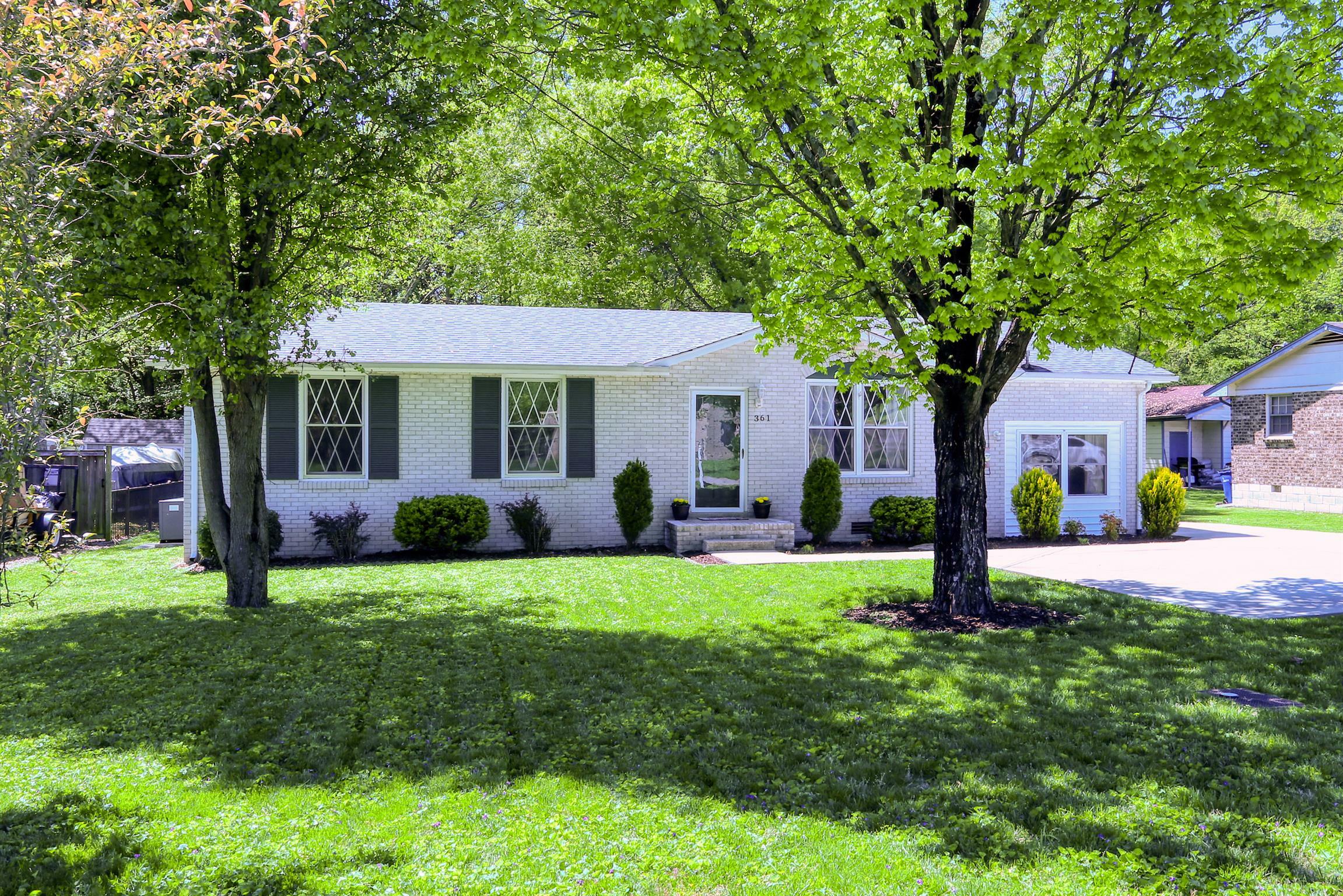 Property Photo: 361 Janette Ave TN 37072