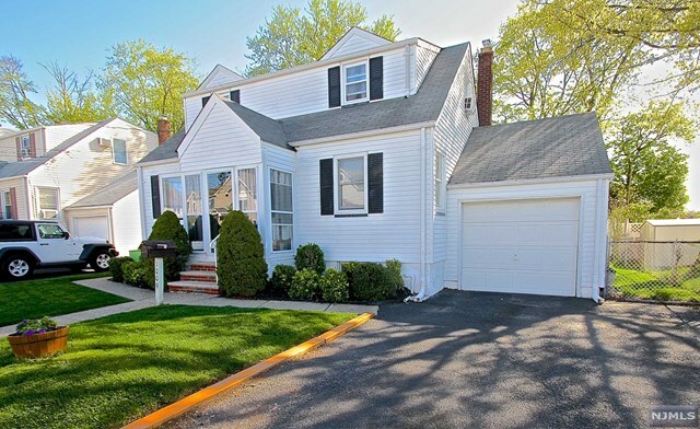 Property Photo:  10-09 Utica Terrace  NJ 07410 