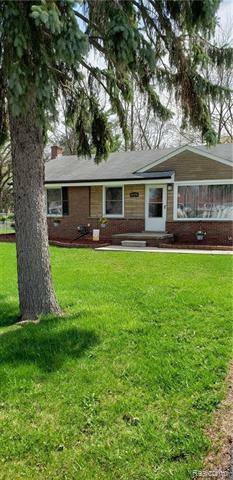 Property Photo:  21376 Wendell Street  MI 48036 