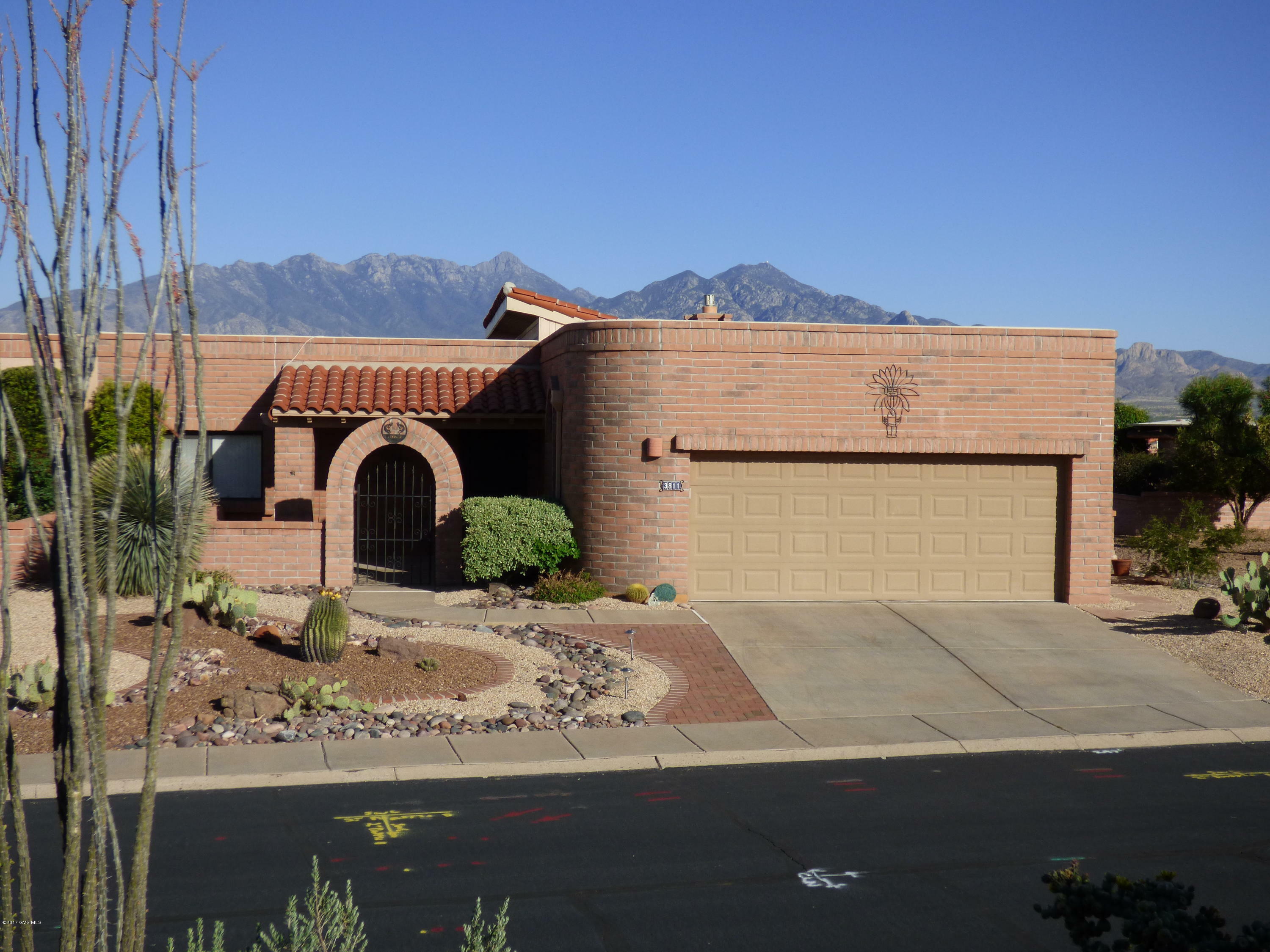 Property Photo:  3811 S Via Del Tejedor  AZ 85622 