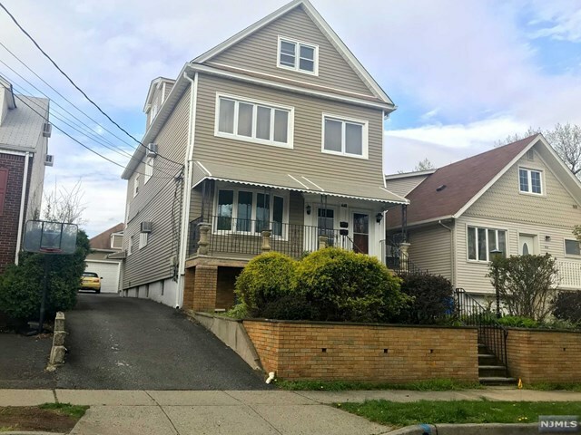 Property Photo:  448 Forest Avenue  NJ 07071 