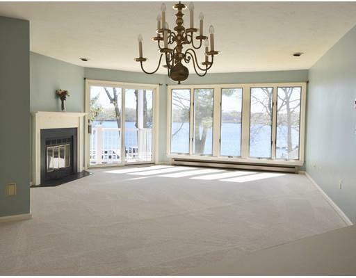 Property Photo: 30 Pointe Rok Dr 30 MA 01604