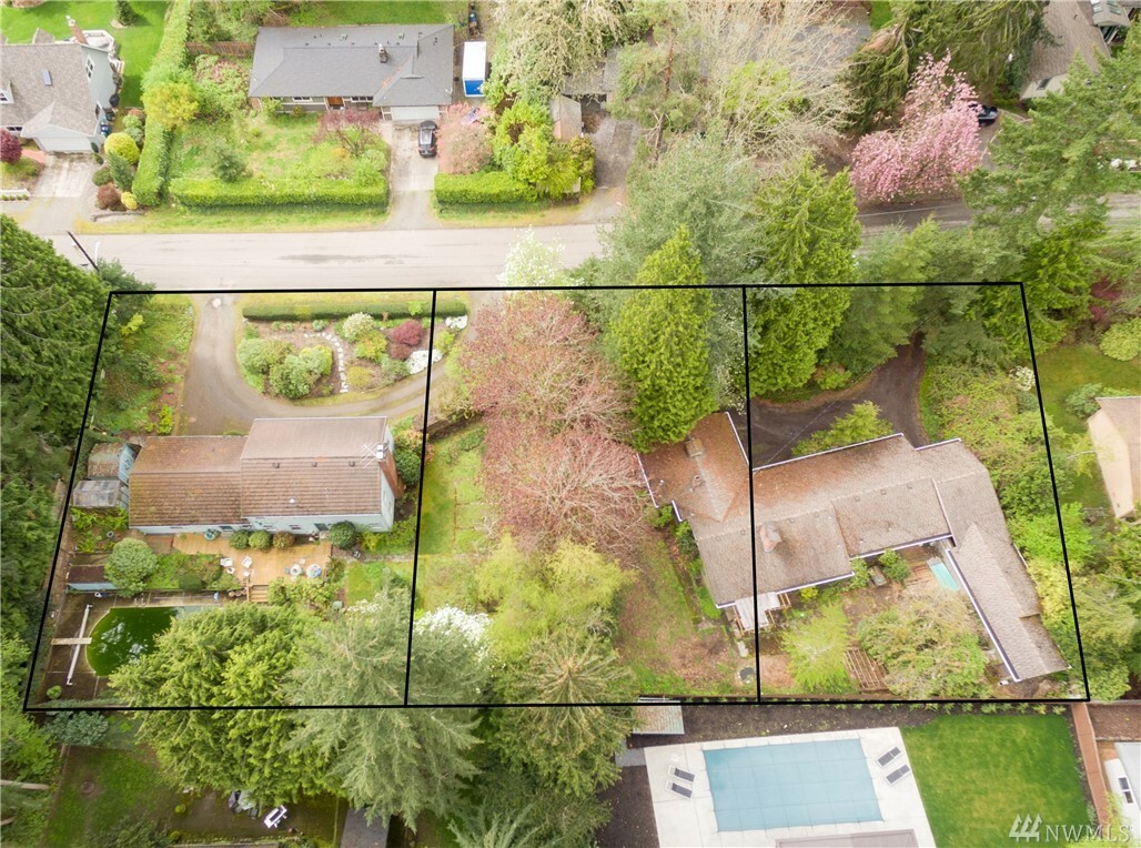 Property Photo:  12930 74th Ave NE  WA 98034 