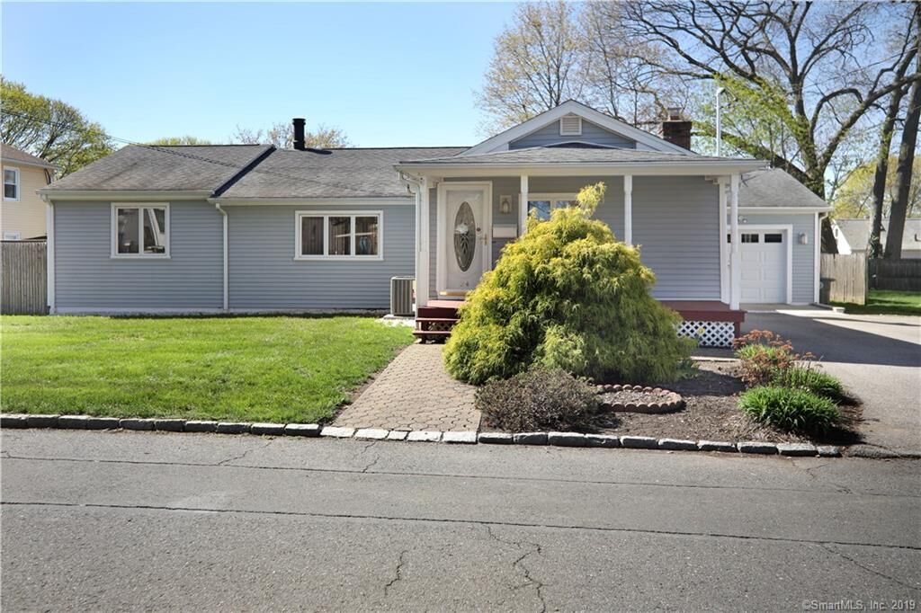 Property Photo:  24 Dewey Avenue  CT 06460 