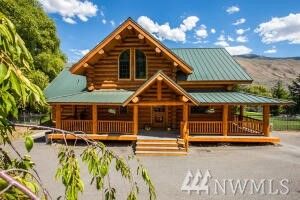 Property Photo:  9889 US 97A  WA 98801 