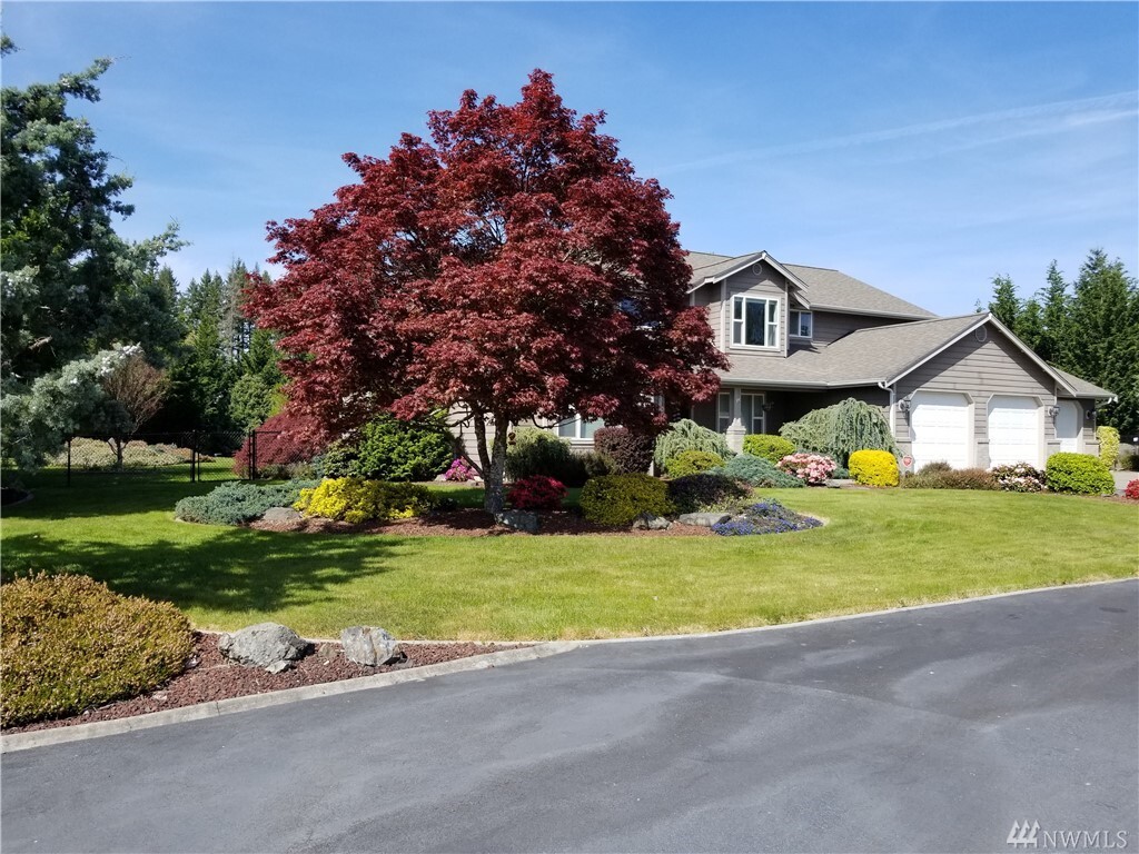 Property Photo: 420 Cessna Ct E WA 98328