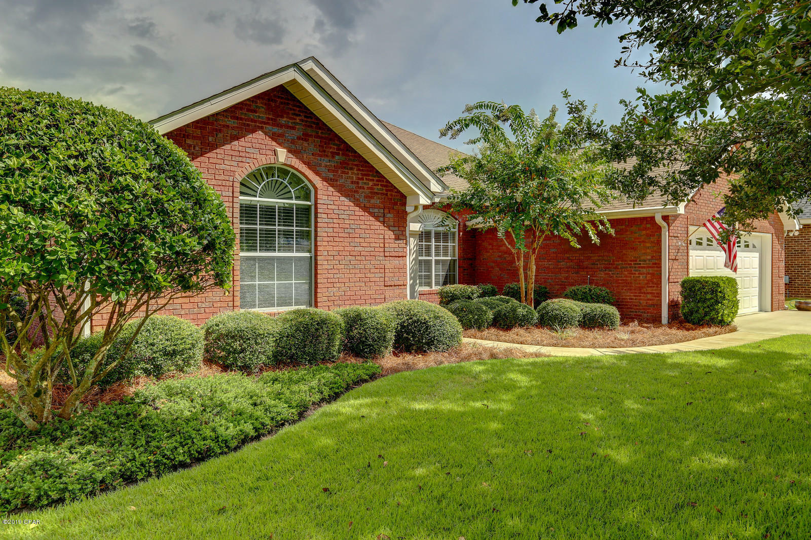 Property Photo: 311 Willow Way FL 32444