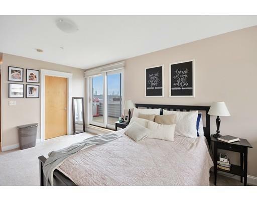 Property Photo: 23 Park St 5 MA 02143