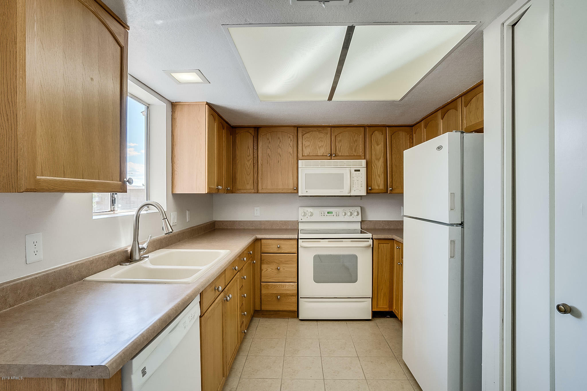 Property Photo: 6745 E Inglewood Street AZ 85205