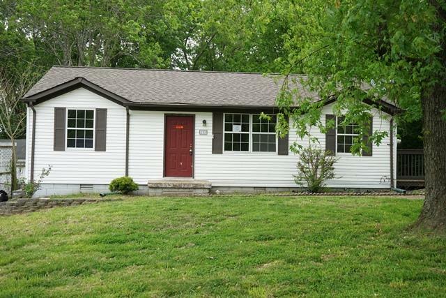 Property Photo:  209 Creekside Dr  TN 37042 